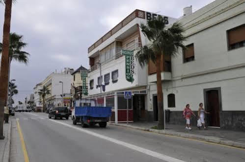 טריפה Hostal Facundo מראה חיצוני תמונה